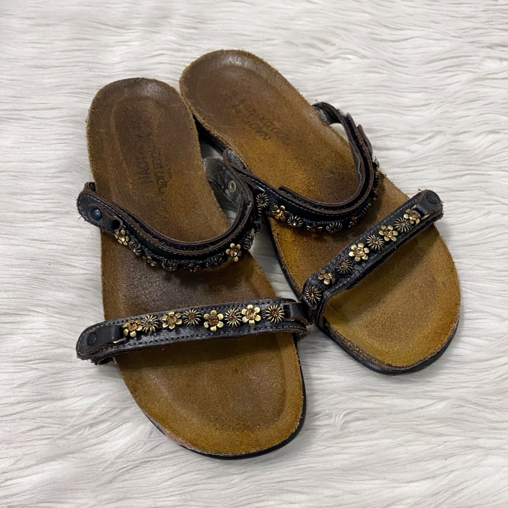 Naot Mona Brown Leather Bronze Gold Metal Flower Rhinestone Slip On Sandals 37